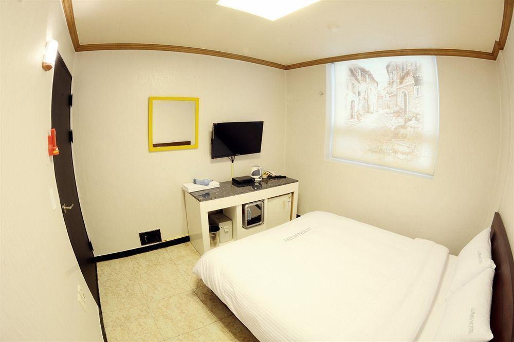 Jj Inn Pusan Zewnętrze zdjęcie