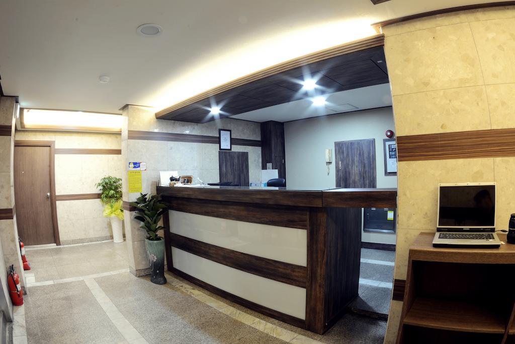 Jj Inn Pusan Zewnętrze zdjęcie