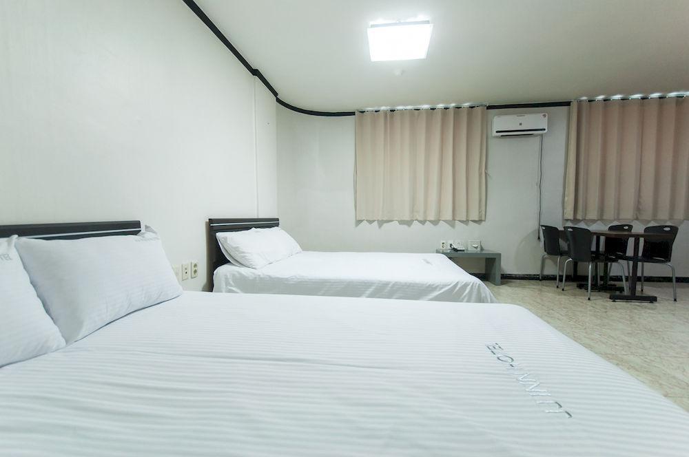 Jj Inn Pusan Zewnętrze zdjęcie