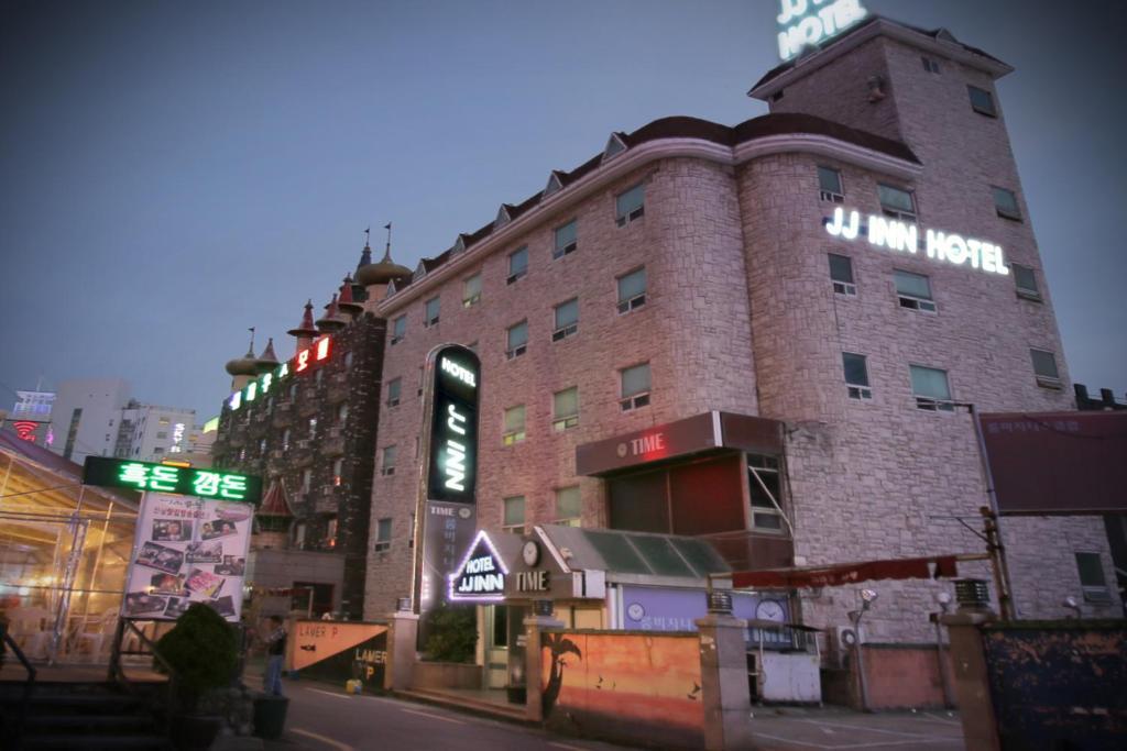 Jj Inn Pusan Zewnętrze zdjęcie