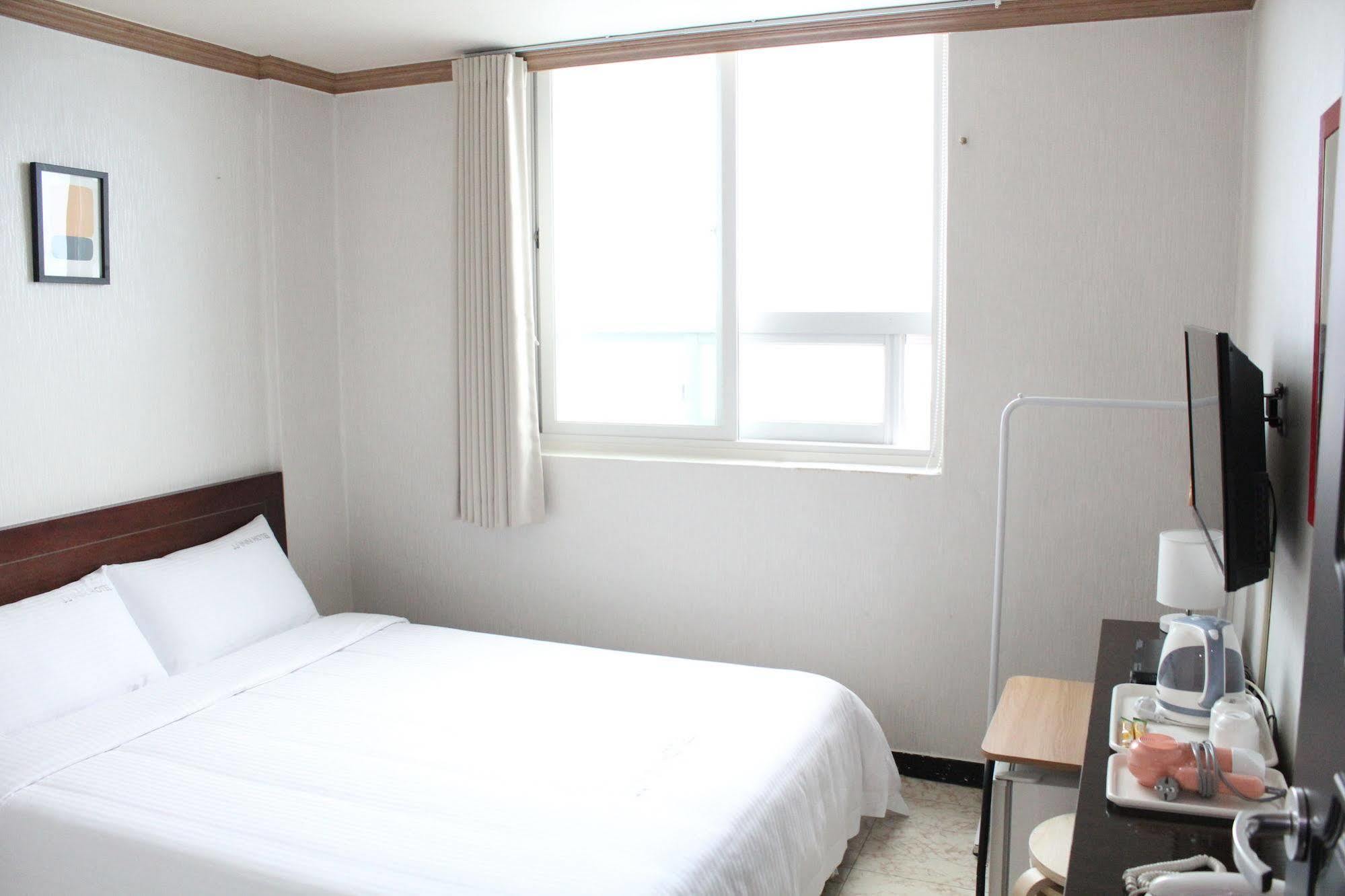 Jj Inn Pusan Zewnętrze zdjęcie